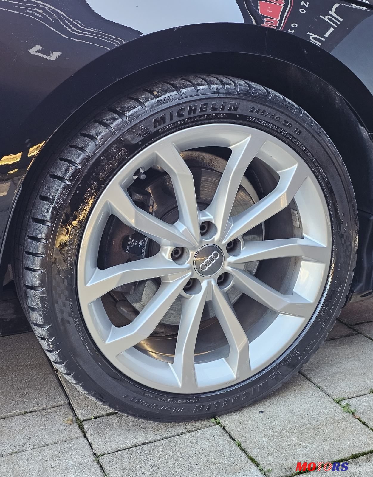 2018' Audi A4 Avant photo #6