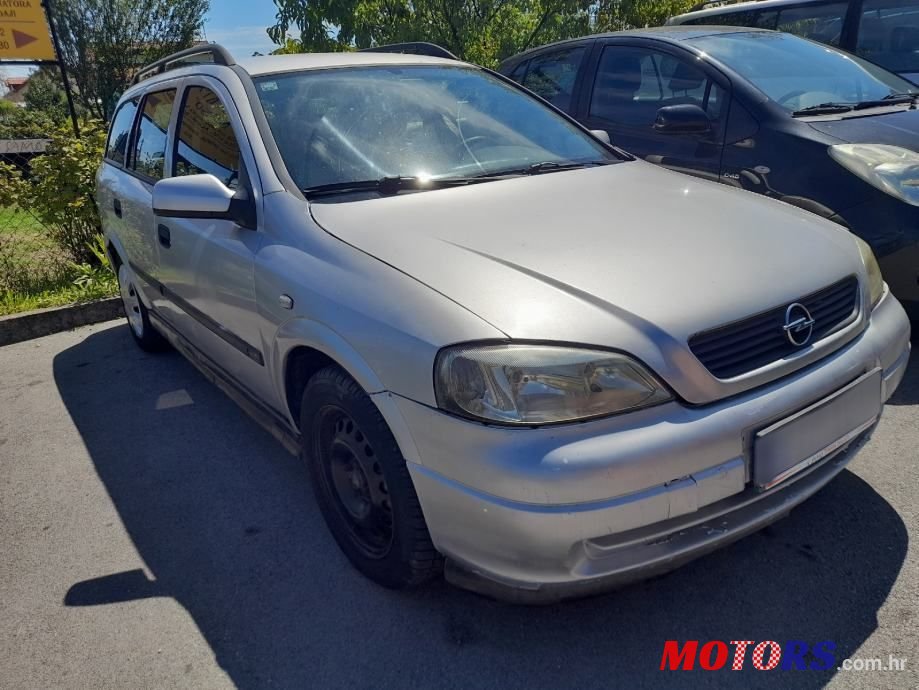 2001' Opel Astra Karavan photo #1