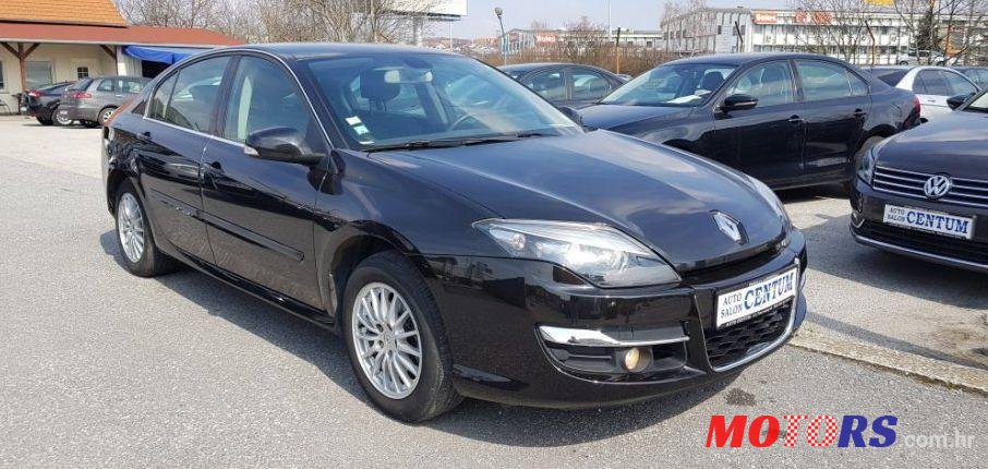 2011' Renault Laguna 1,5 Dci photo #1