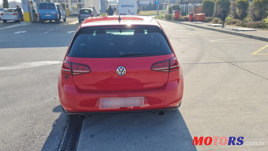 2014' Volkswagen Golf 7 2.0Gtd photo #6