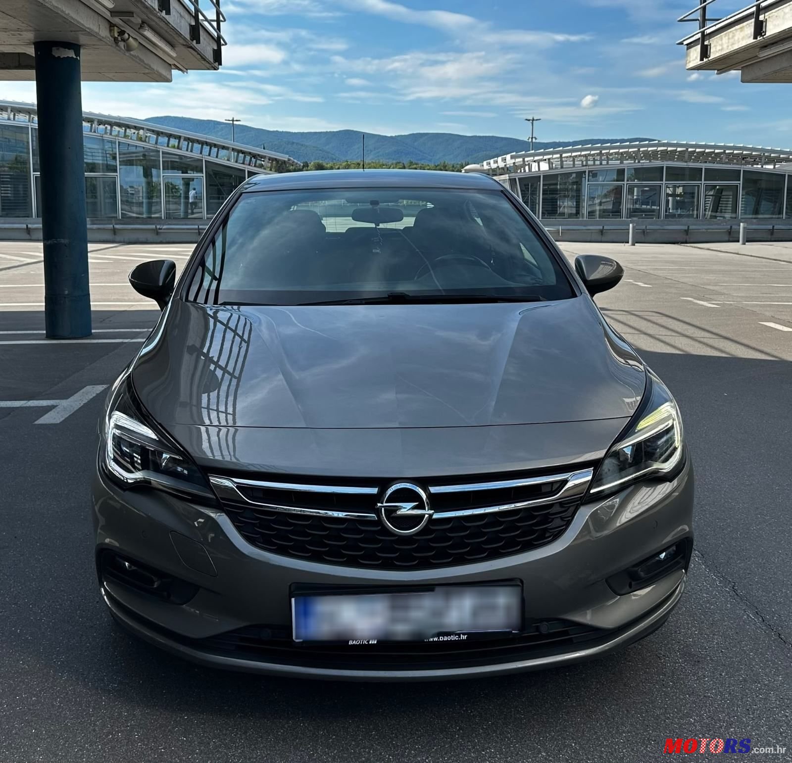 2016' Opel Astra 1.6 Cdti photo #2