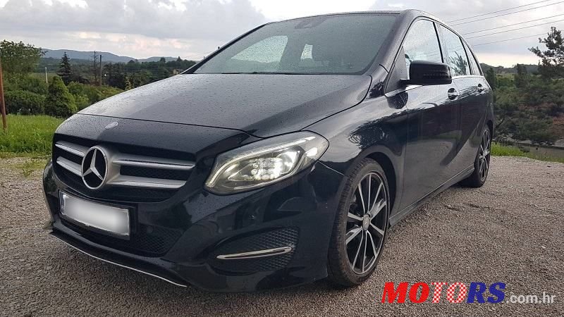 2015' Mercedes-Benz B-Klasa 200 Cdi photo #5