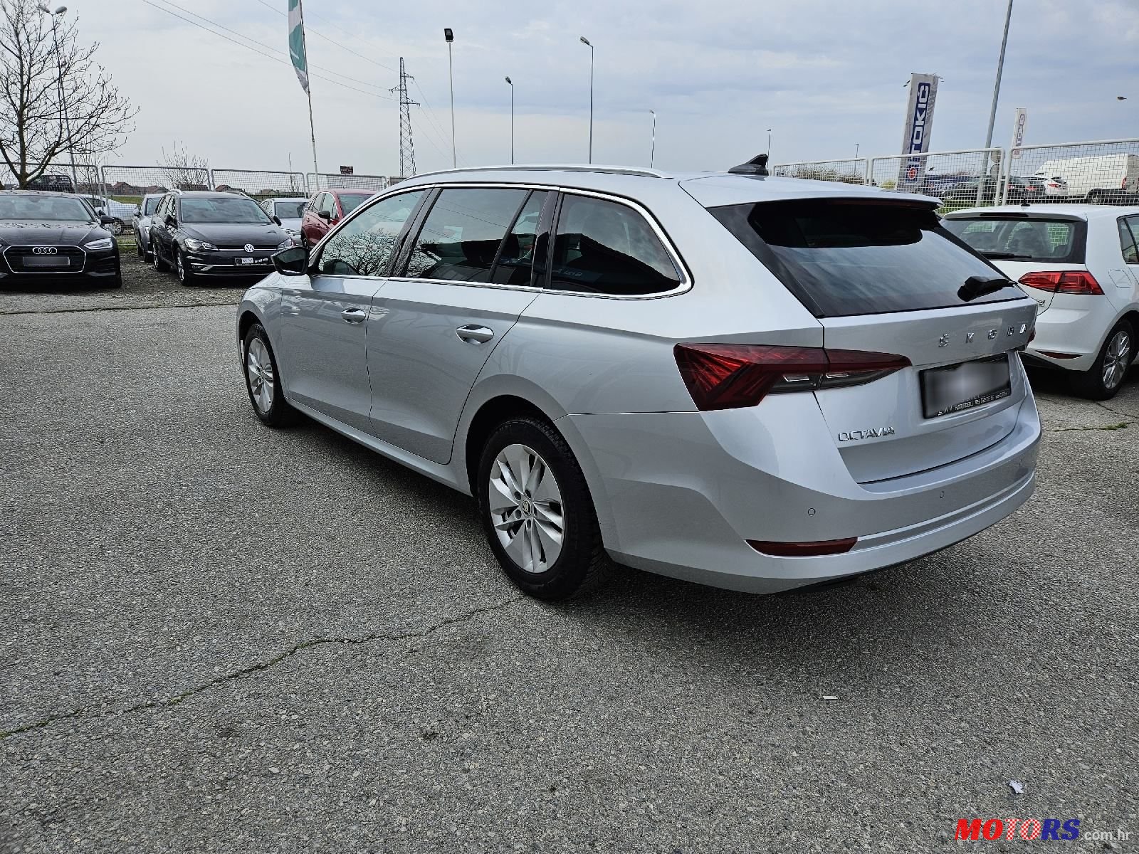 2020' Skoda Octavia Combi photo #5