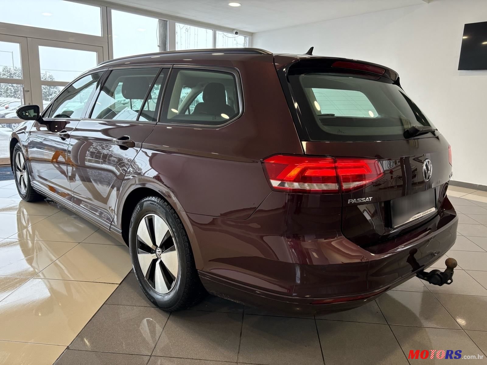 2017' Volkswagen Passat Variant photo #4