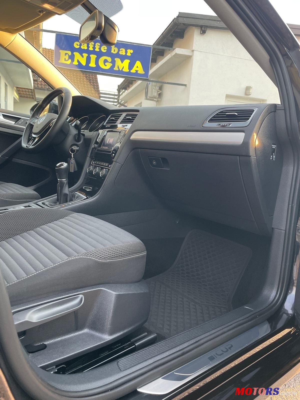 2014' Volkswagen Golf VII photo #6