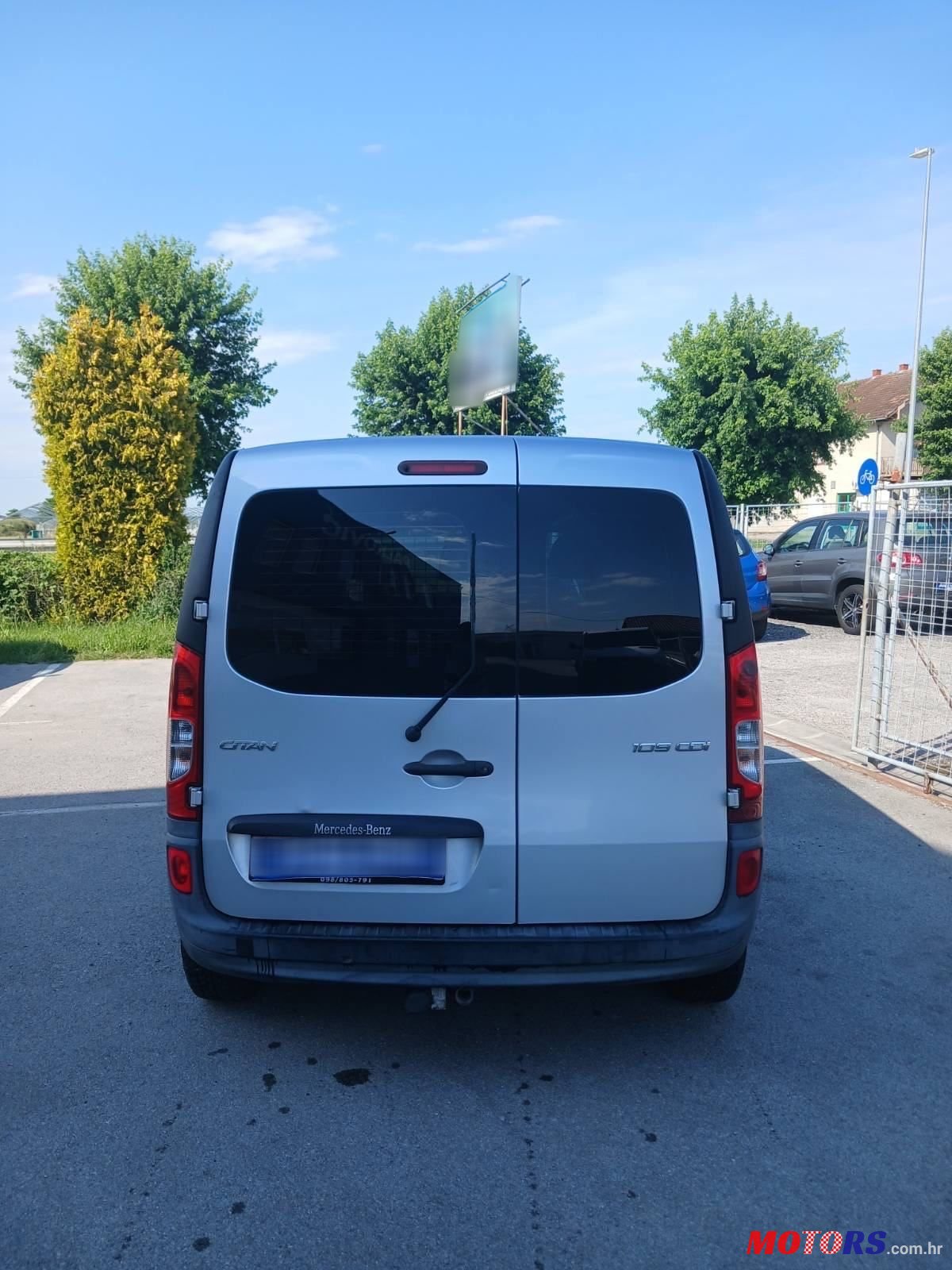 2015' Mercedes-Benz Citan 109 Cdi photo #4