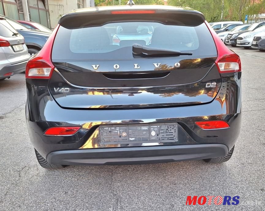 2013' Volvo V40 D2 94G. photo #2