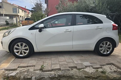 2011' Kia Rio 1,4 Ex