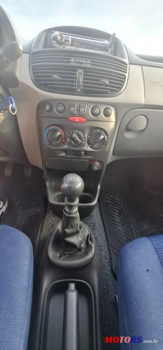 2002' Fiat Punto 1,2 photo #4