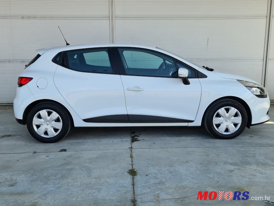 2016' Renault Clio Dci 75 photo #6