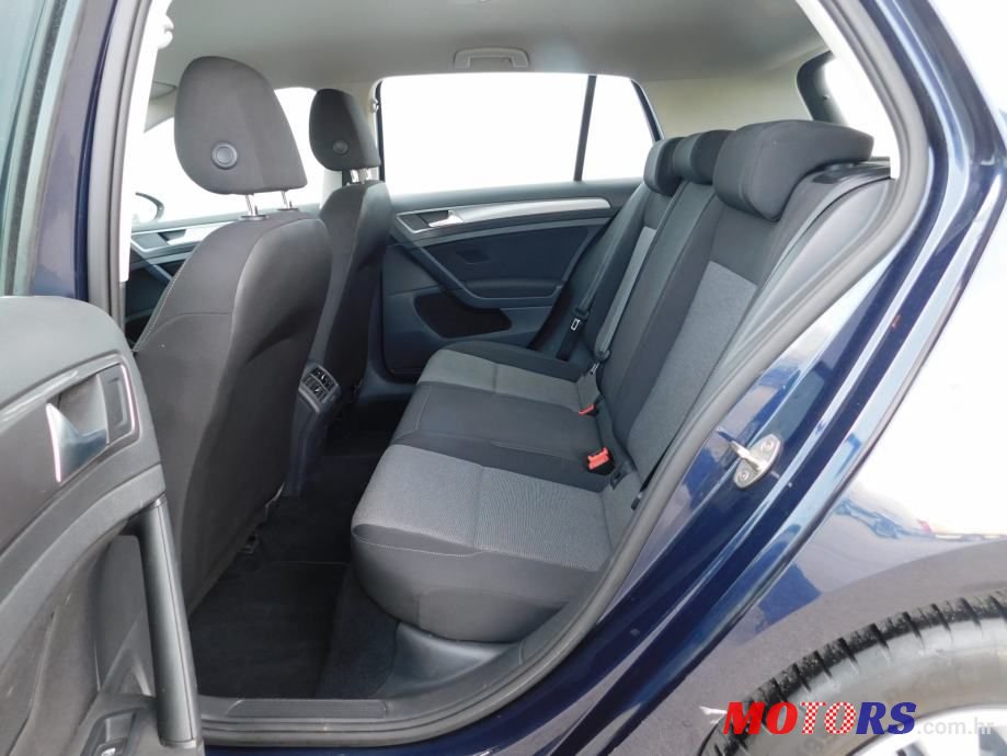 2017' Volkswagen Golf 7 1,6 Tdi photo #3