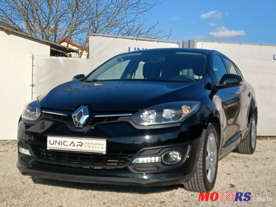 2015' Renault Megane Grandtour photo #6