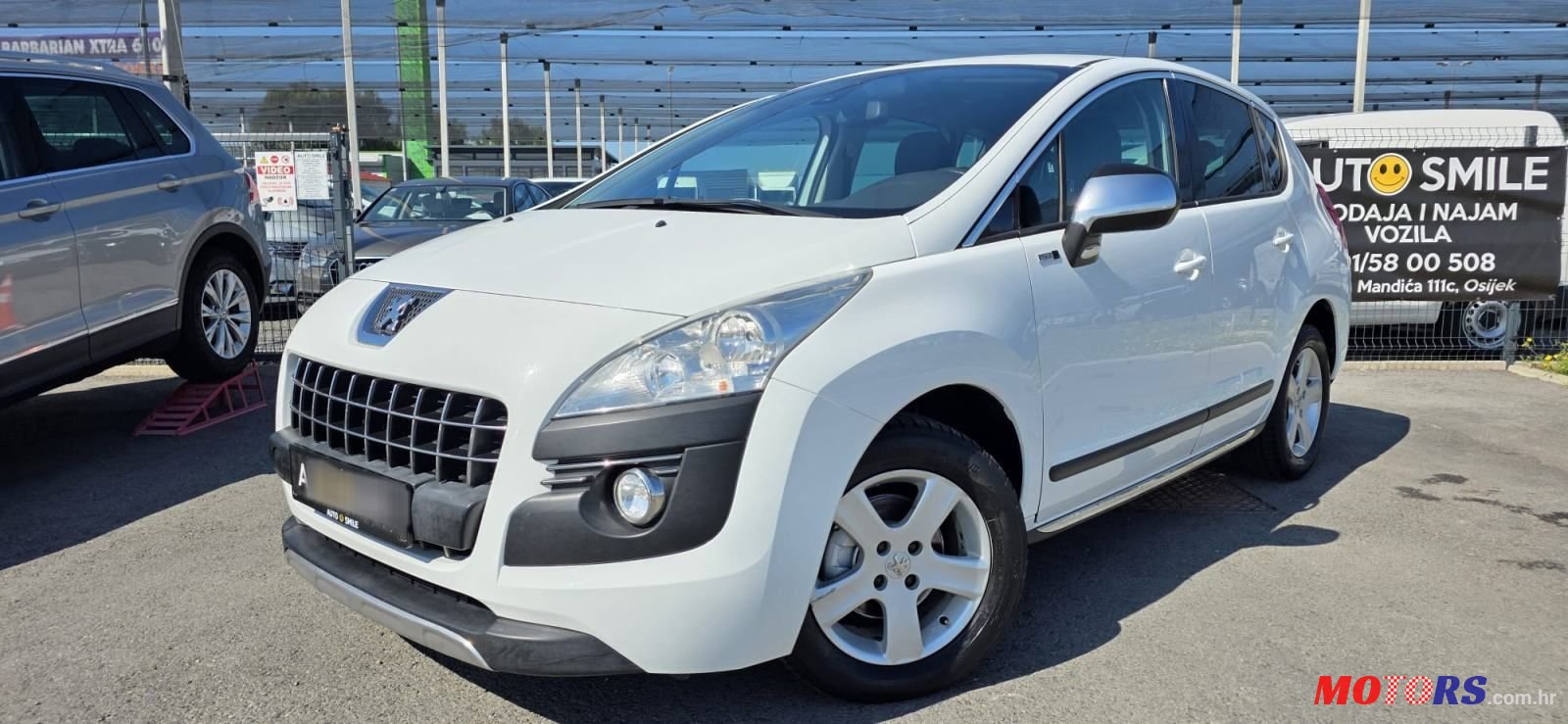 2013' Peugeot 3008 1,6 Hdi photo #2