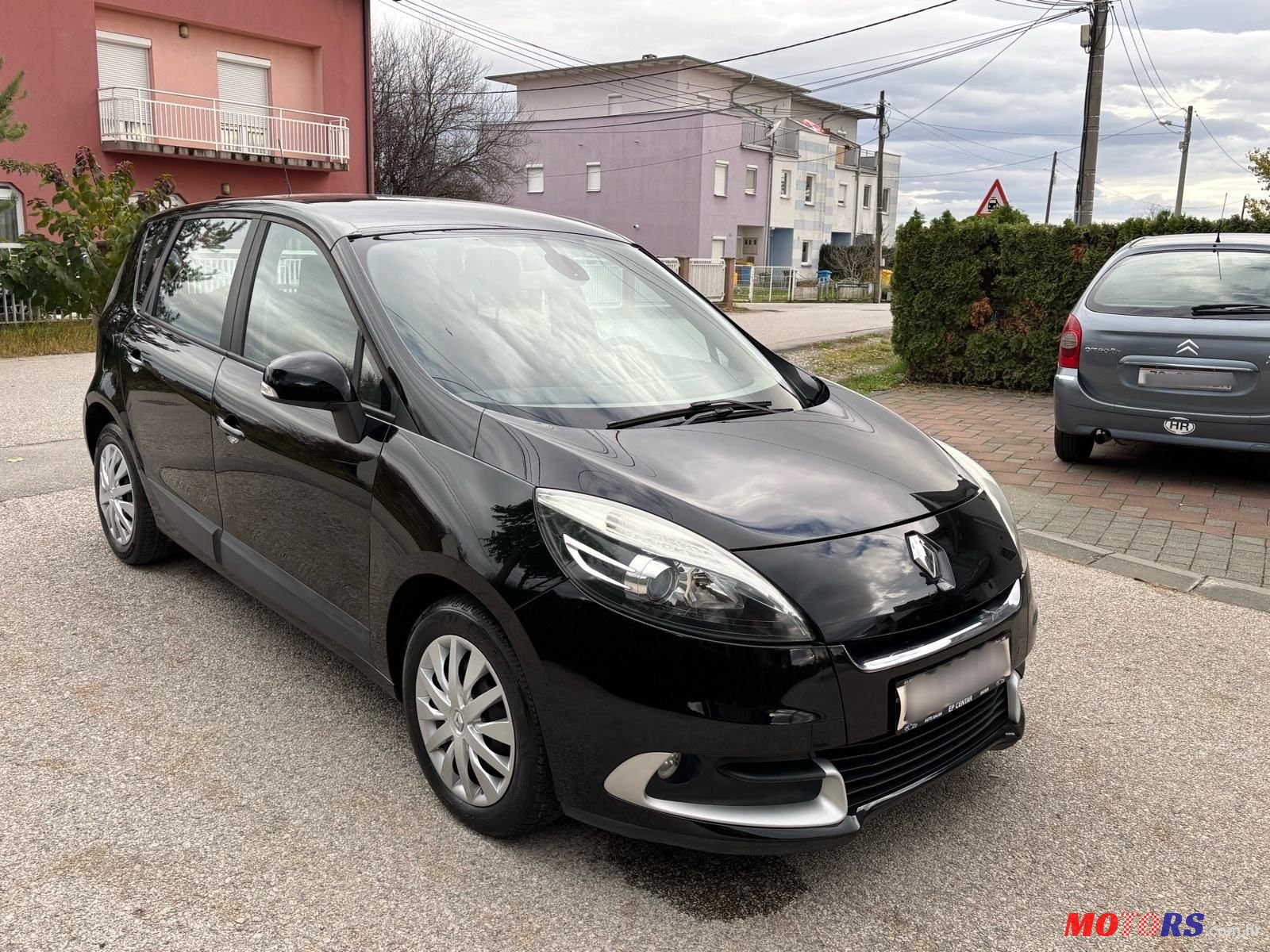2013' Renault Scenic 1,5 Dci photo #2