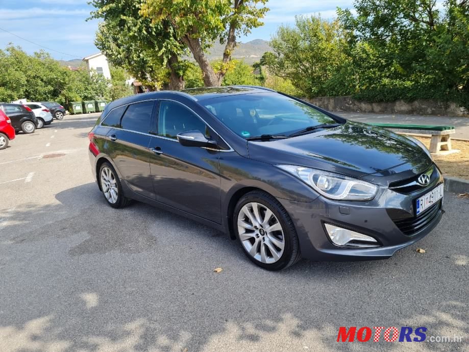 2014' Hyundai i40 1,7 Crdi photo #3
