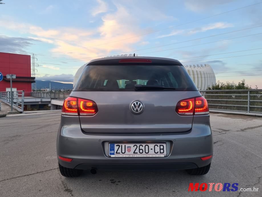 2010' Volkswagen Golf 6 1,6 Tdi photo #5