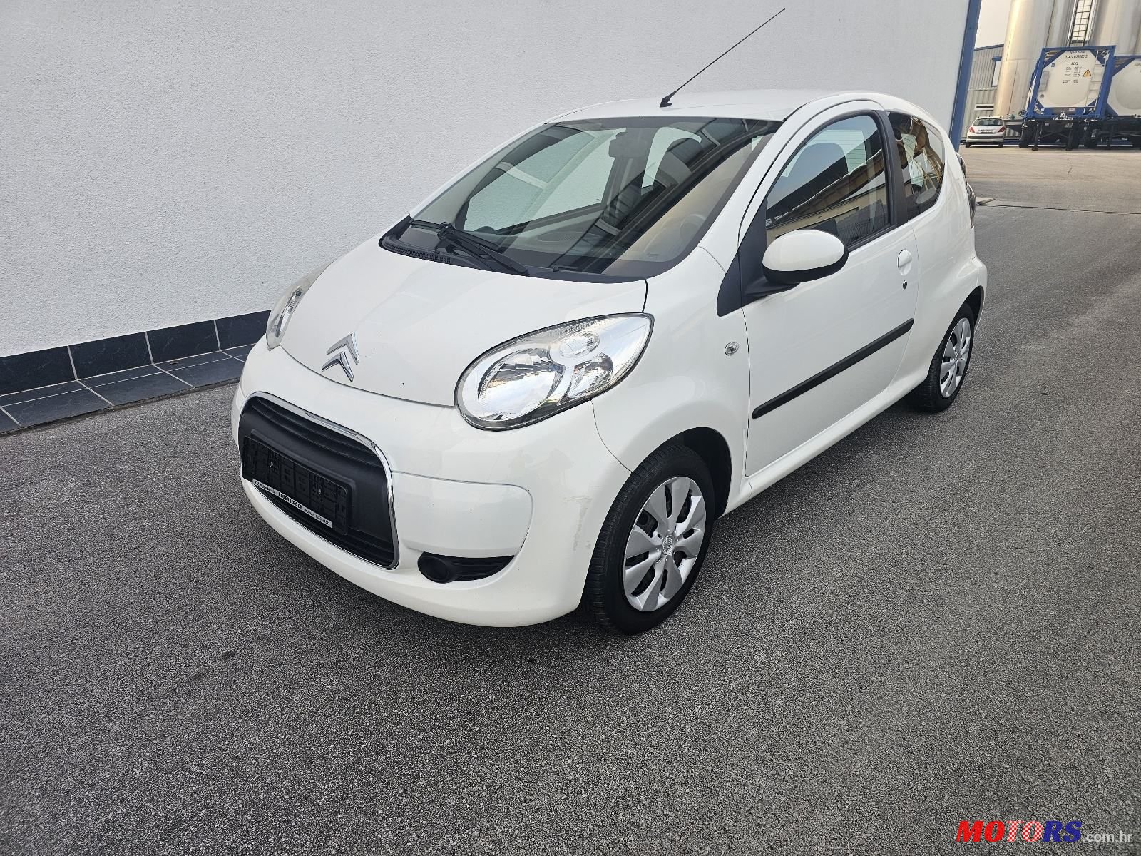 2012' Citroen C1 1,0 photo #2