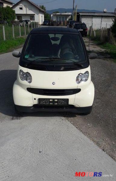 2007' Smart Fortwo Coupe Pure Softip photo #2