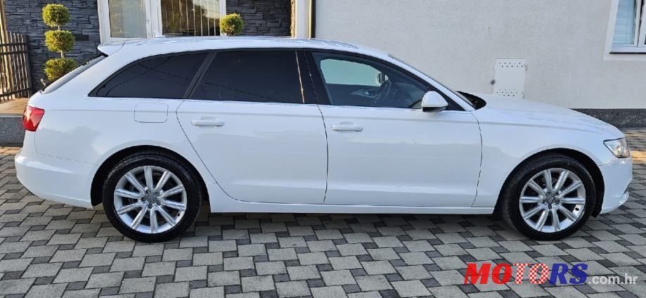 2011' Audi A6 Avant photo #4