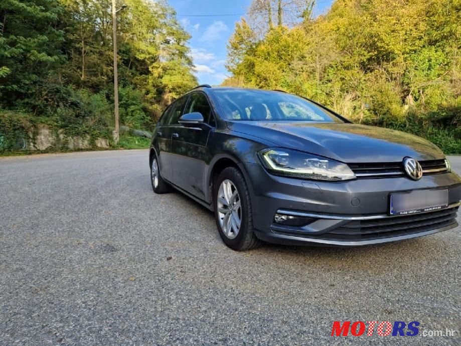 2017' Volkswagen Golf 7 1,6 Tdi photo #1