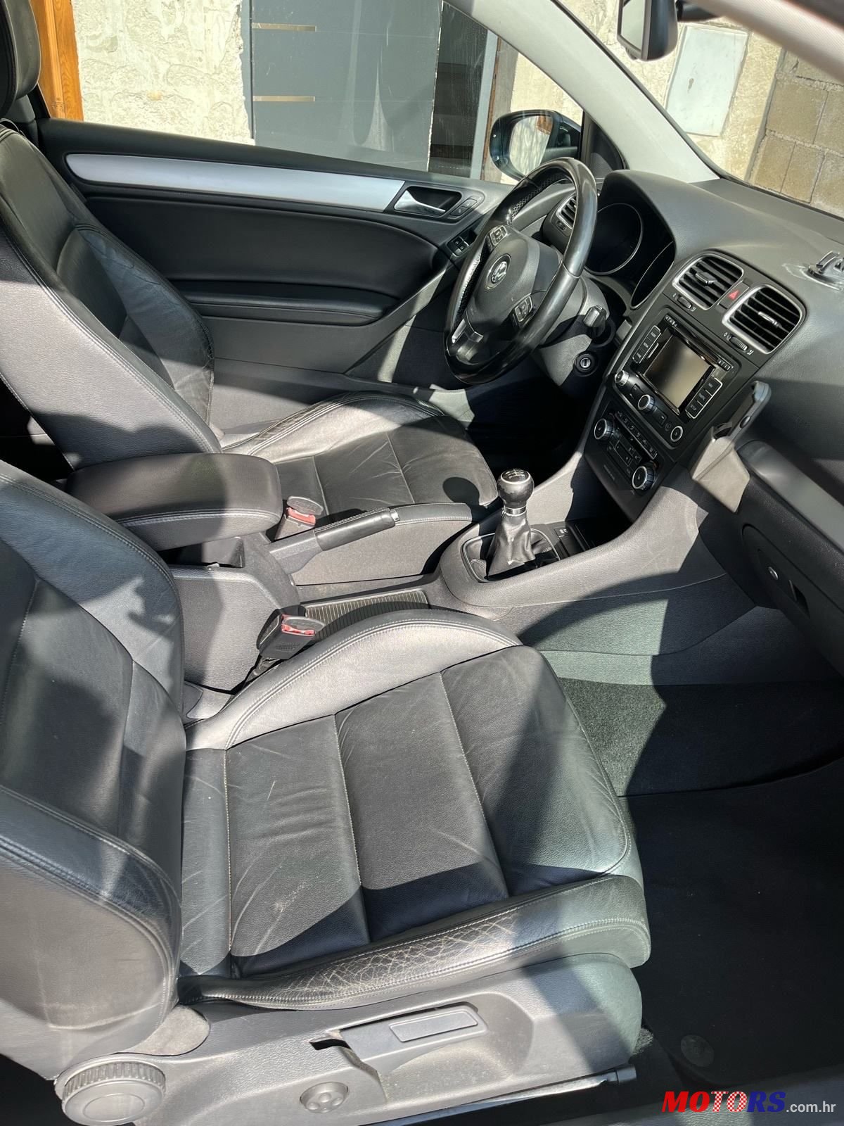 2010' Volkswagen Golf VI 2,0 Tdi photo #5