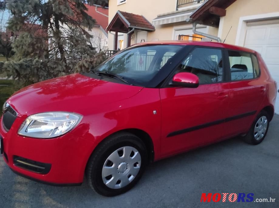 2010' Skoda Fabia 1,2 photo #4