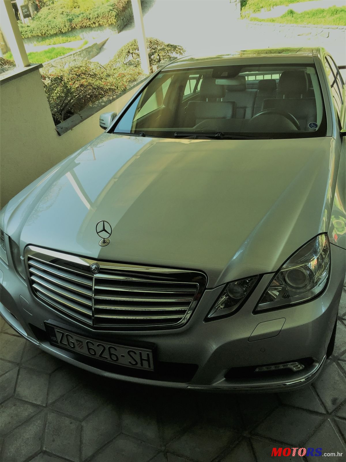 2010' Mercedes-Benz E-350 CDI BLUE EFF/6 cilindara photo #7