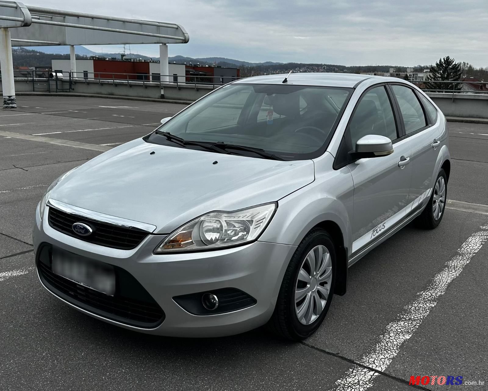 2010' Ford Focus 1,6 photo #1