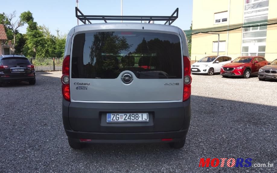 2014' Opel Combo 1.3 Cdti photo #5