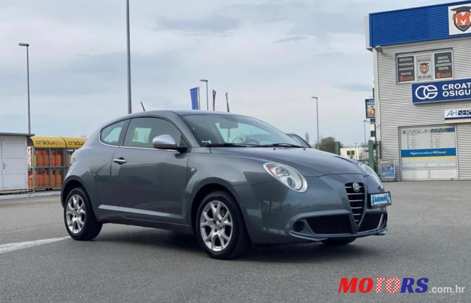 2010' Alfa Romeo MiTo 1,6 Jtdm photo #3