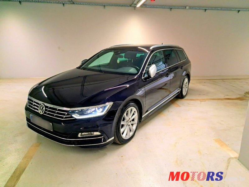 2015' Volkswagen Passat Variant photo #1