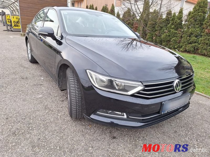 2015' Volkswagen Passat photo #4