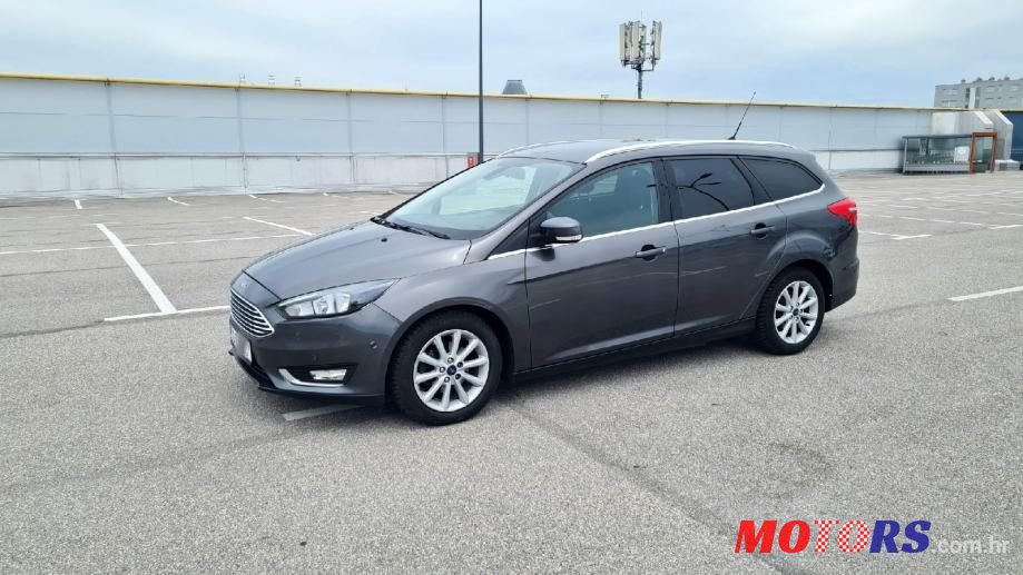 2015' Ford Focus Karavan photo #3