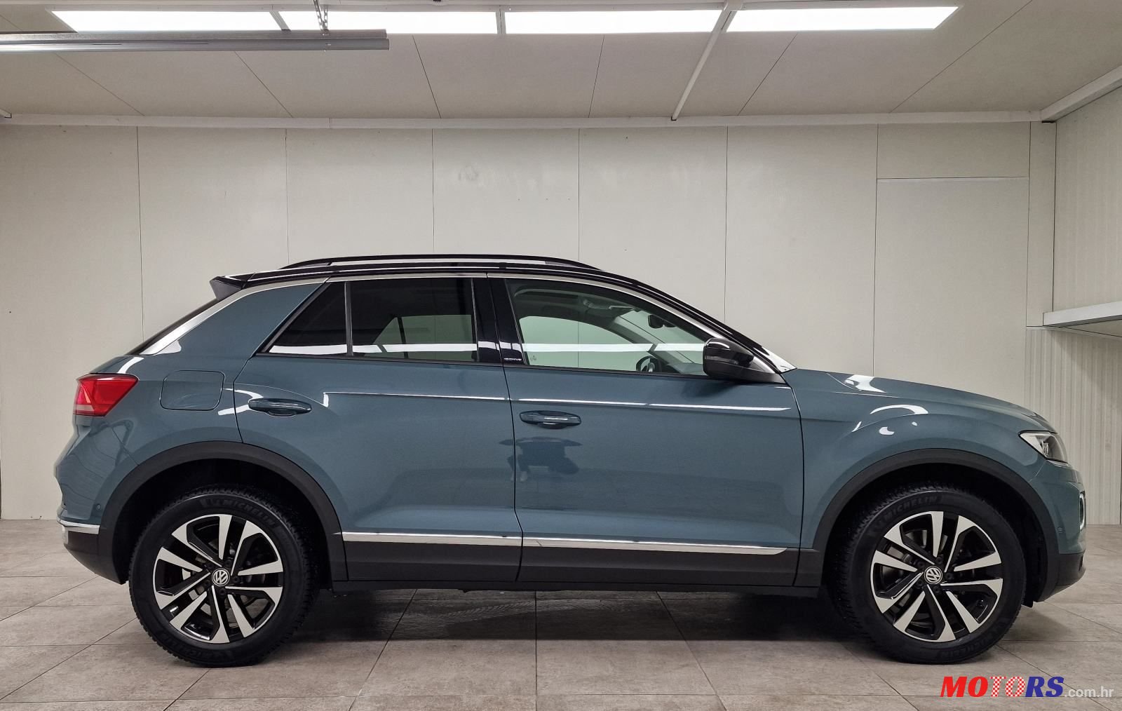 2019' Volkswagen T-Roc 2,0 photo #5