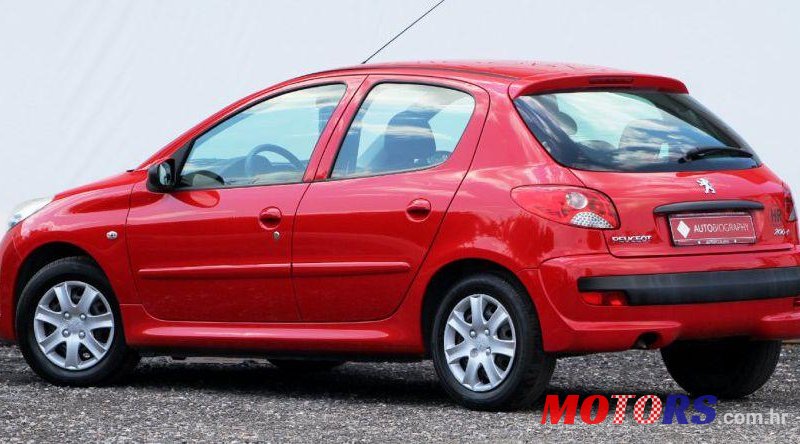 2011' Peugeot 206 1,4 photo #1