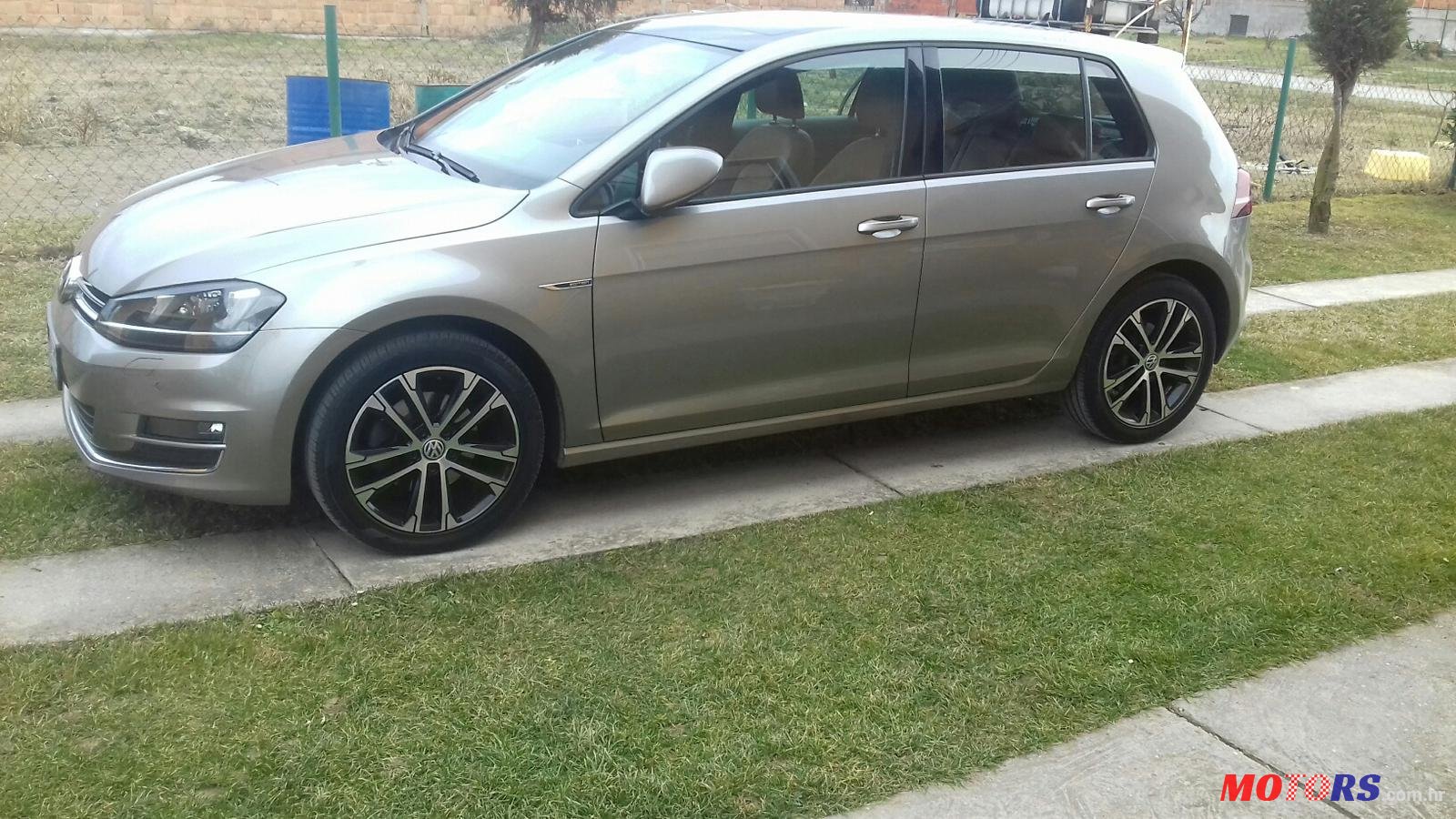 2015' Volkswagen Golf VII 2.0 TDI photo #2