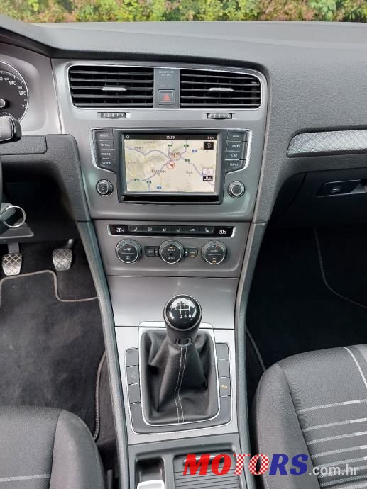 2016' Volkswagen Golf 7 2,0 Tdi Bmt photo #2