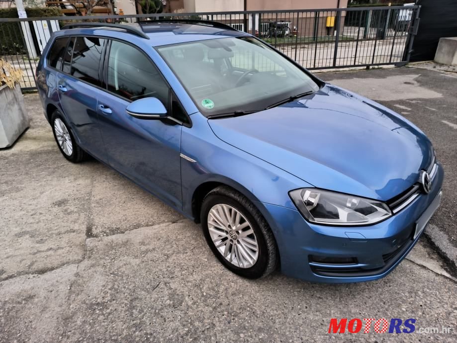 2014' Volkswagen Golf 7 Variant photo #2