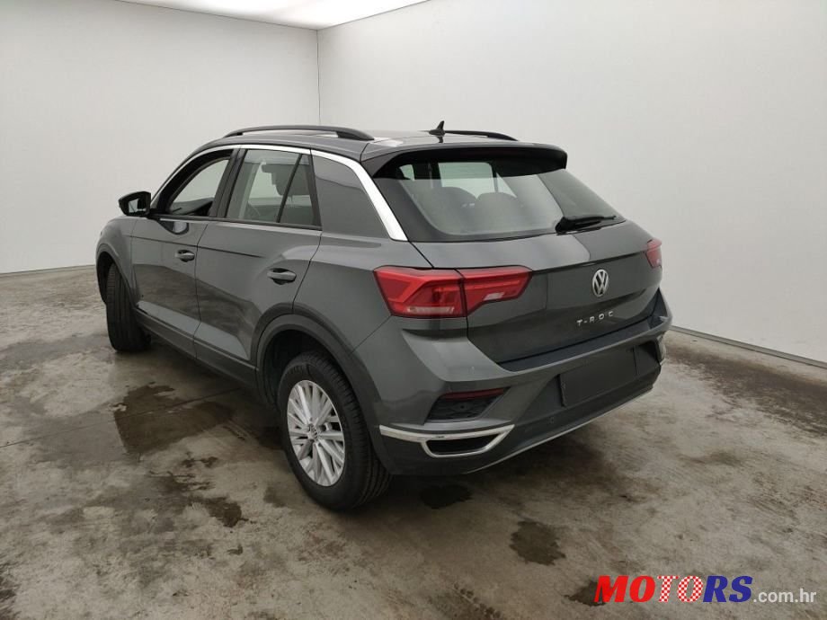 2019' Volkswagen T-Roc 1,6 Tdi photo #4