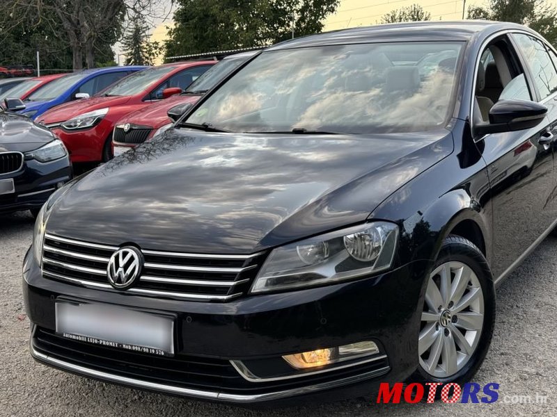 2012' Volkswagen Passat 2,0 Tdi Bmt photo #2