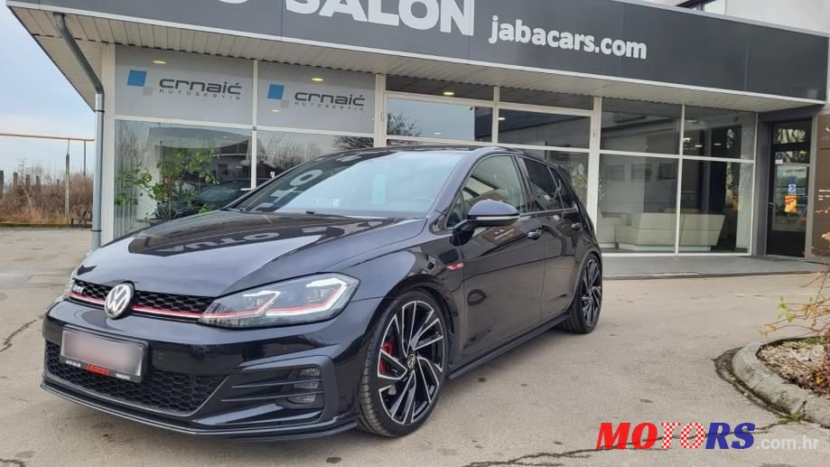 2018' Volkswagen Golf VII photo #1