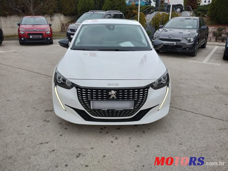 2022' Peugeot 208 1,2 photo #3