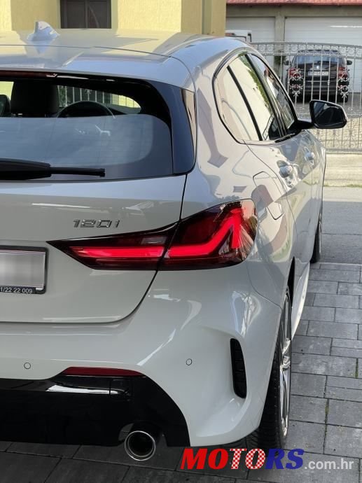 2021' BMW Serija 1 120I photo #6