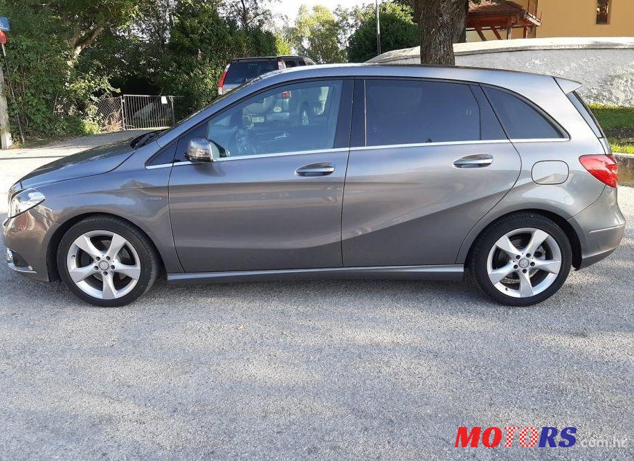 2012' Mercedes-Benz B-Klasa 180 Cdi photo #1