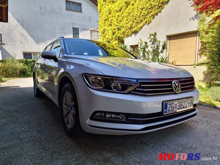 2016' Volkswagen Passat photo #1