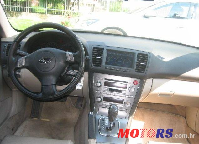 2004' Subaru Legacy 3,0 Zk photo #2