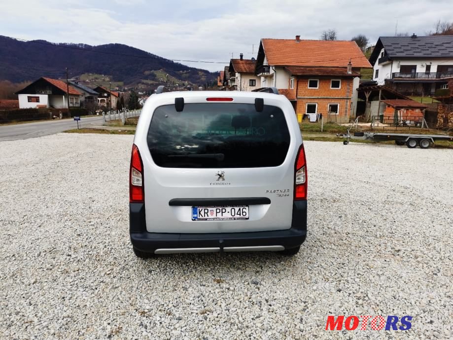 2017' Peugeot Partner photo #4