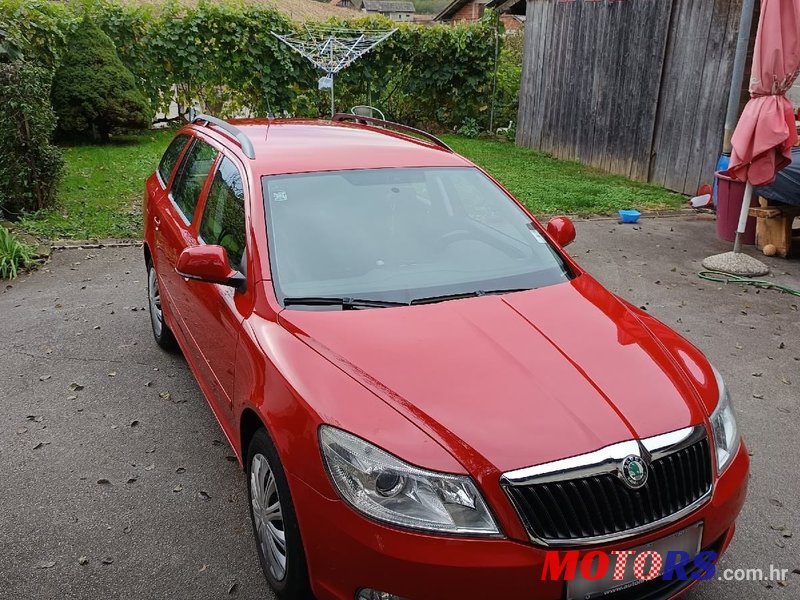 2011' Skoda Octavia Combi photo #5