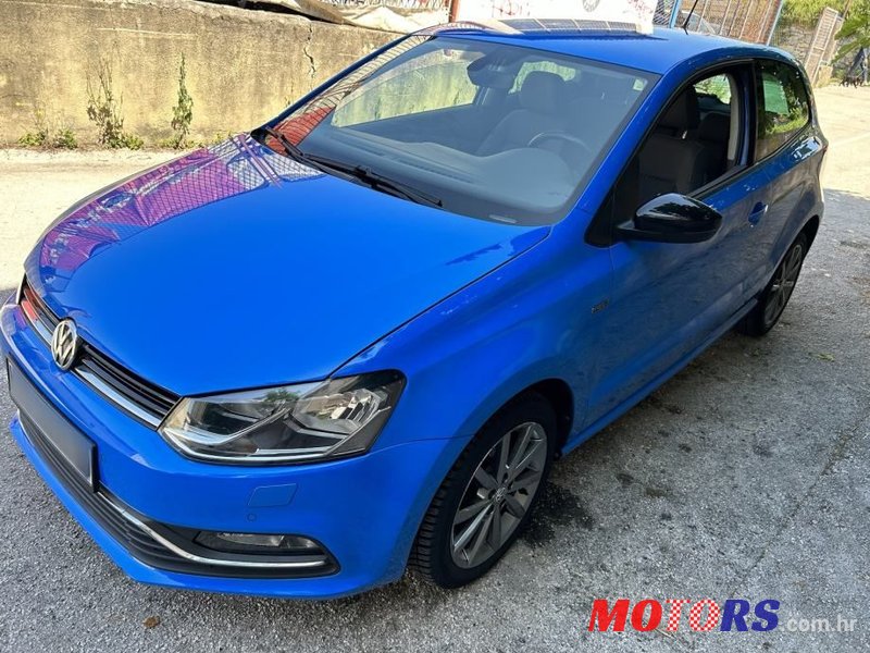 2014' Volkswagen Polo 1,0 photo #2