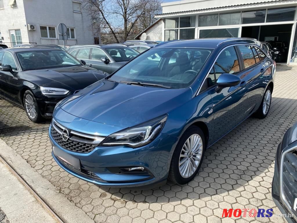 2016' Opel Astra Karavan photo #1